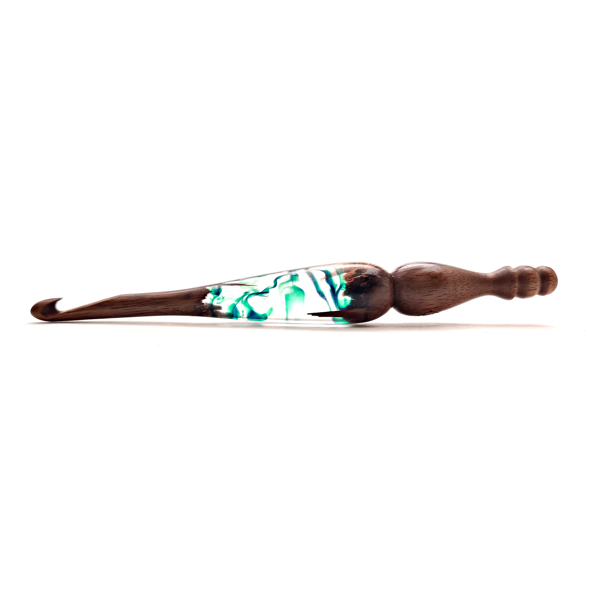 Limited Edition Walnut   Emerald Alpha Series Crochet Hook